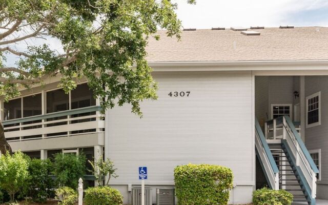 SV232 Sea Woods by RedAwning