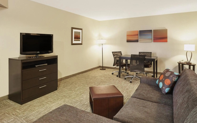 Staybridge Suites Chicago - Glenview by IHG