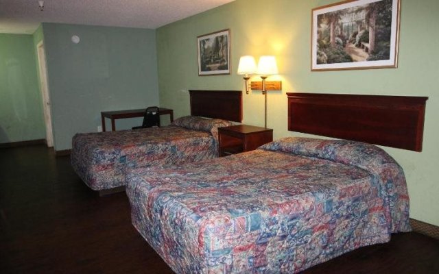 Magnolia Bay Hotel & Suites