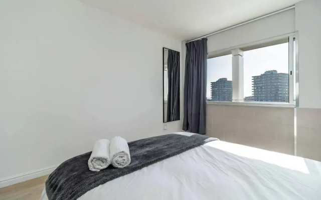 1 Bedroom Apartment, Seapoint, Cape Town