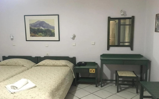 Philoxenia Apartments