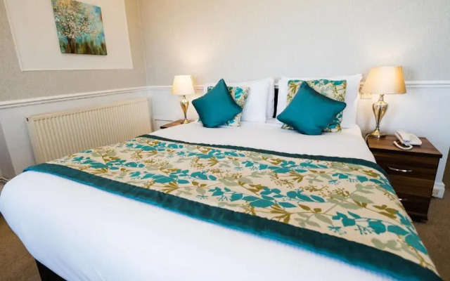 Raven Hall Country House Hotel