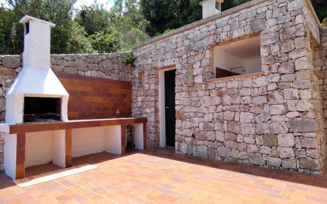 Villa Agapanto - Trullo Agap con Vista Mare e Giardino Privato