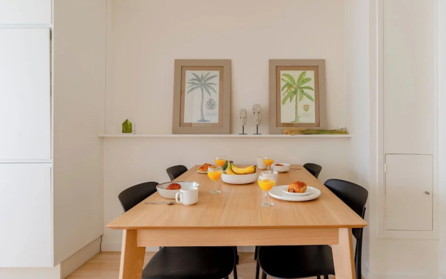Paris Arsonval Design Residence