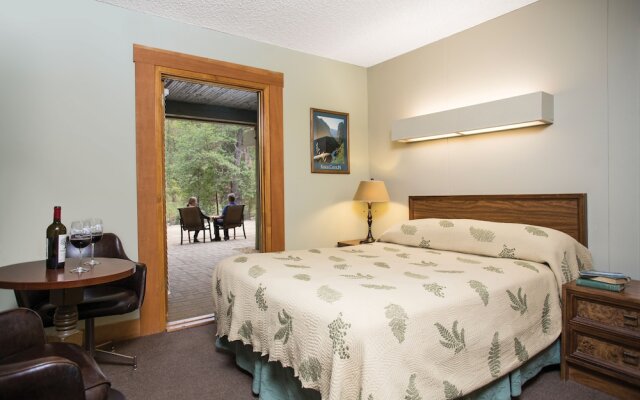 Cedar Grove Lodge