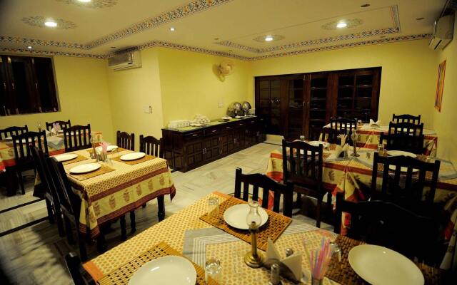 Laxmi Palace Heritage Boutique Hotel