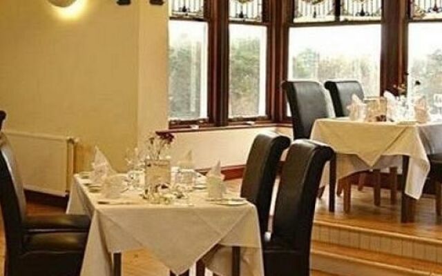 Burghfield House Hotel