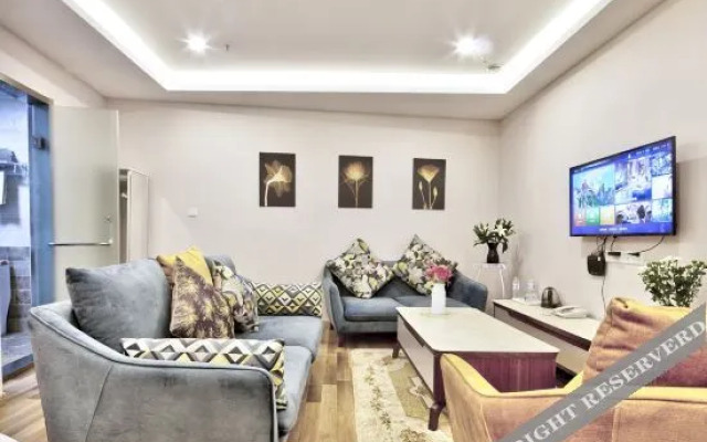xizhi Hotel(Jinan West Railway Station)