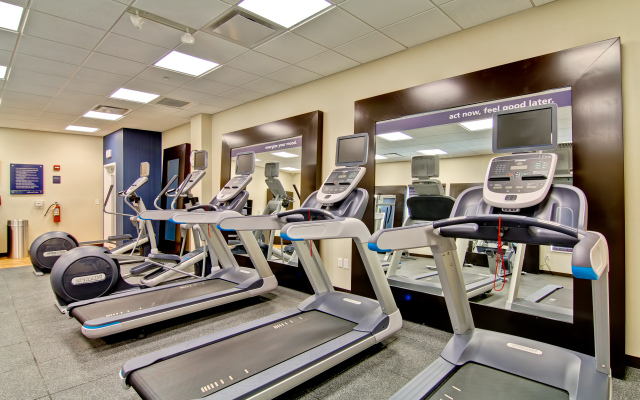 Hampton Inn & Suites Detroit/Troy