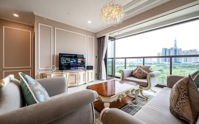 Metropole Complex By KVG Suite Apartment