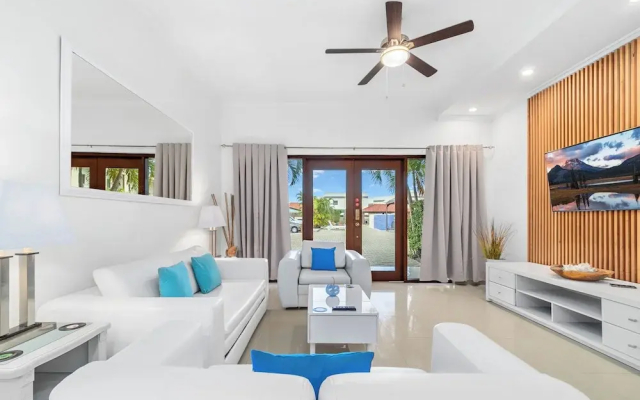 Aruba Breeze B4