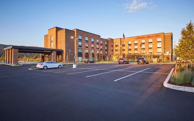 Hampton Inn & Suites Hood River