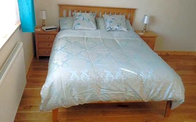 Fara self-contained 2 room B&B suite