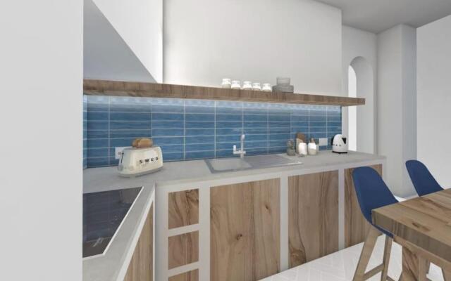 4 sleeps, 1BR, 1BT, amazing patio, jacuzzi, newly renovated