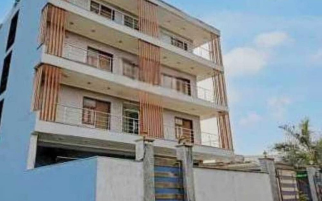 Townhouse Oak Sector 6 Lucknow