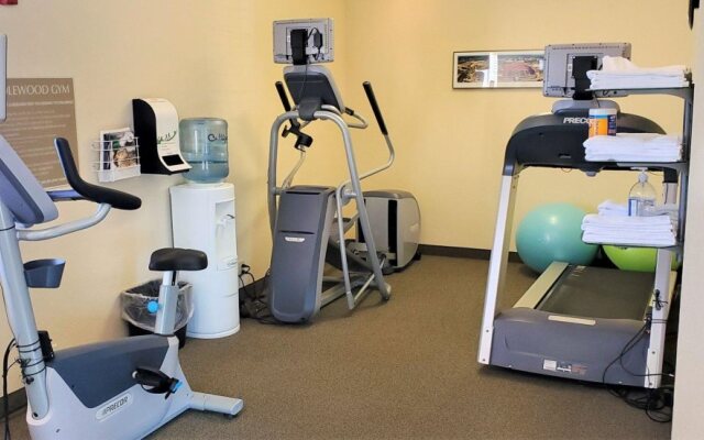 Candlewood Suites Fayetteville – University of Arkansas by IHG