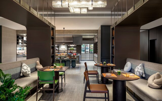 Hotel Indigo Suzhou Yangcheng Lake by IHG