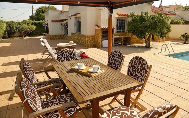 Arenales Great Home