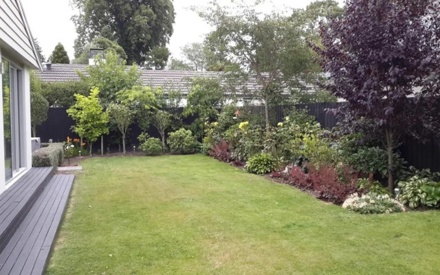 Bed & Breakfast in the Heart of Fendalton