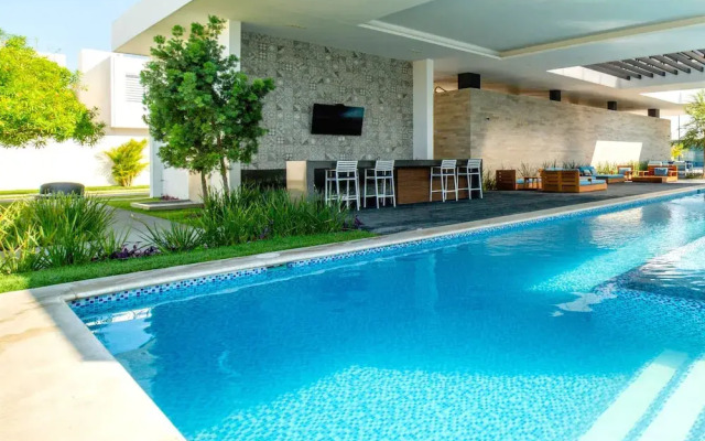 Stunning Family House 5 Min From Beach