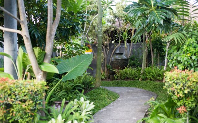 The Astari Villa & Residence