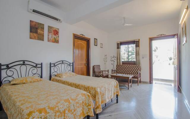 OYO 13528 Home 1BHK Siolim
