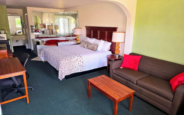 Garden Inn & Suites