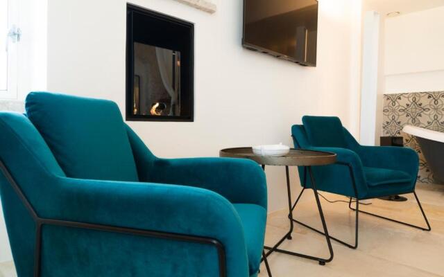 Antico Mondo Rooms & Suites