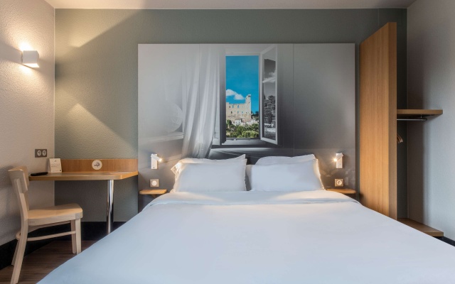 B&B HOTEL Orange