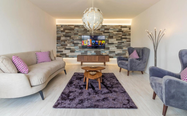 House General Torres