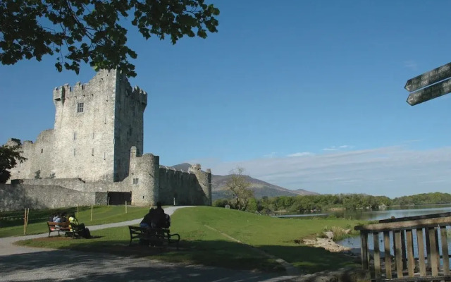 Madams Hill House Killarney