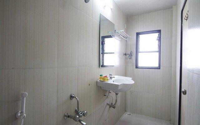 FabHotel Satish Executive Hinjewadi