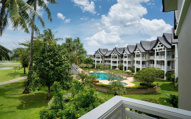 Laguna 2BR Apartment 2223 in Allamanda 2