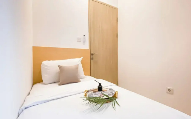 Cozy with Modern Style 2BR Apartment at Tokyo Riverside