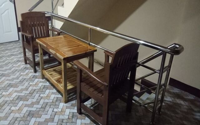 Thai Love Cafe & Hostel