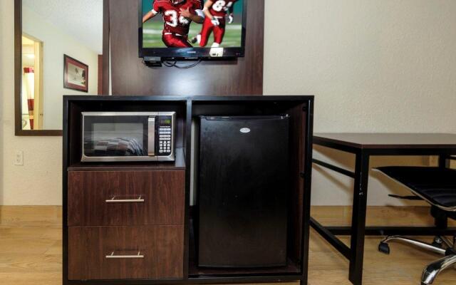 Red Roof Inn New Orleans - Westbank