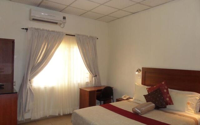 Candida's Place Apartments