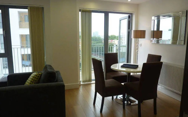 MAX Serviced Apartments Aldgate Wilson Tower