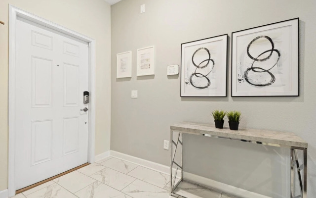 Four Bedrooms w/ Pool TownHome 4841