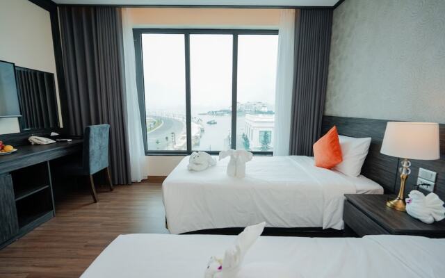 Ha Long Plus