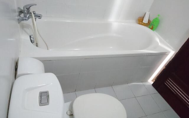 Modern SaiGon Hotel 2