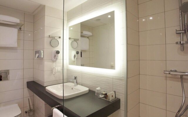 Warsaw Plaza Hotel