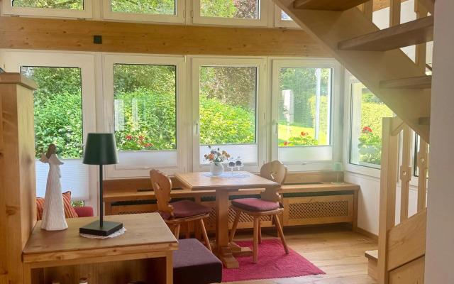 Hollhouse - Bed & Breakfast