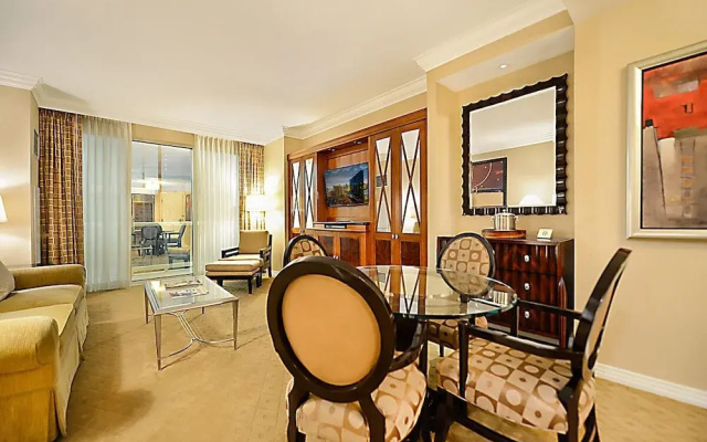 Abz Mgm Signature 1 Bedroom Balcony Suites