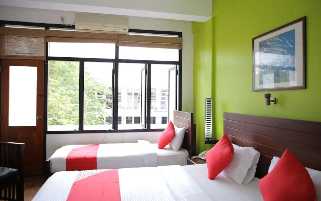 OYO 256 Subash Hotel