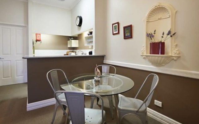 Albany Harbourside Apartments and Houses