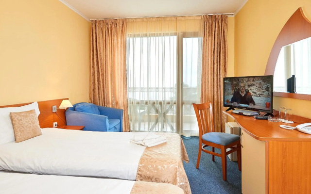 Paradise Hotel - Pomorie