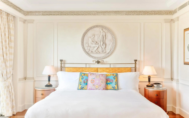 Imperial Hotel Gold Coast