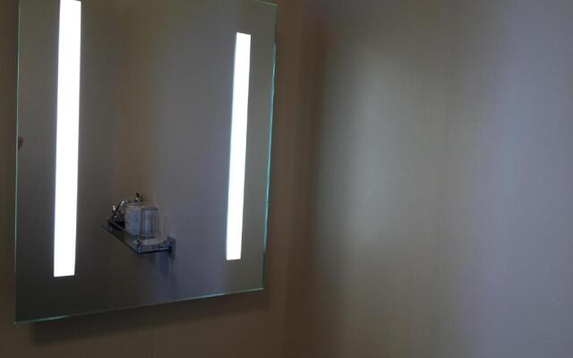 Lakeview Guest House