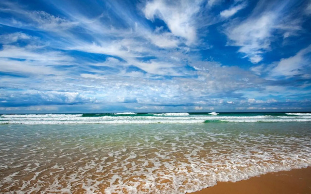 12 Cascades Top Floor Apartment In Prime Position